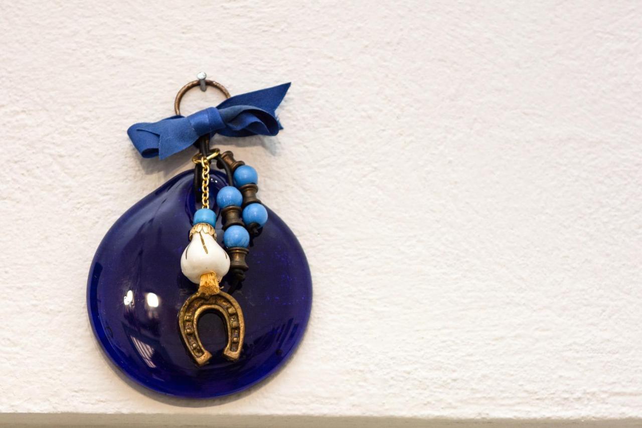 Authentic Santorinian Home Experience Fira  Esterno foto