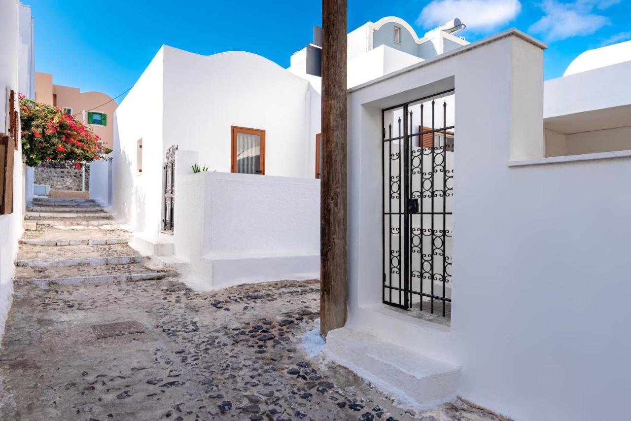 Authentic Santorinian Home Experience Fira  Esterno foto