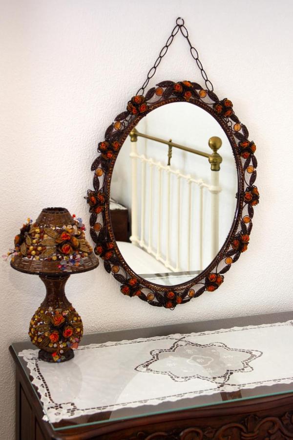 Authentic Santorinian Home Experience Fira  Esterno foto